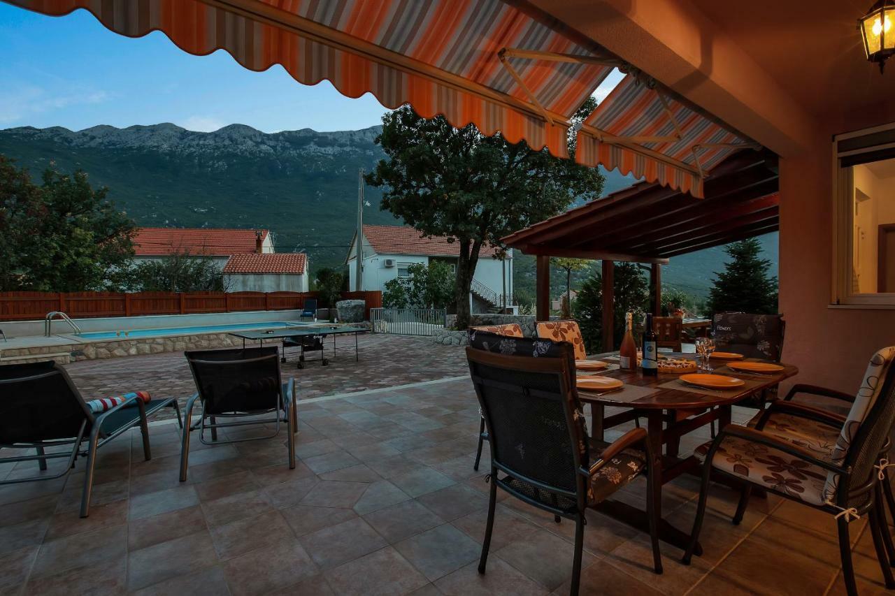 Villa Zvonimir Zagvozd Bagian luar foto