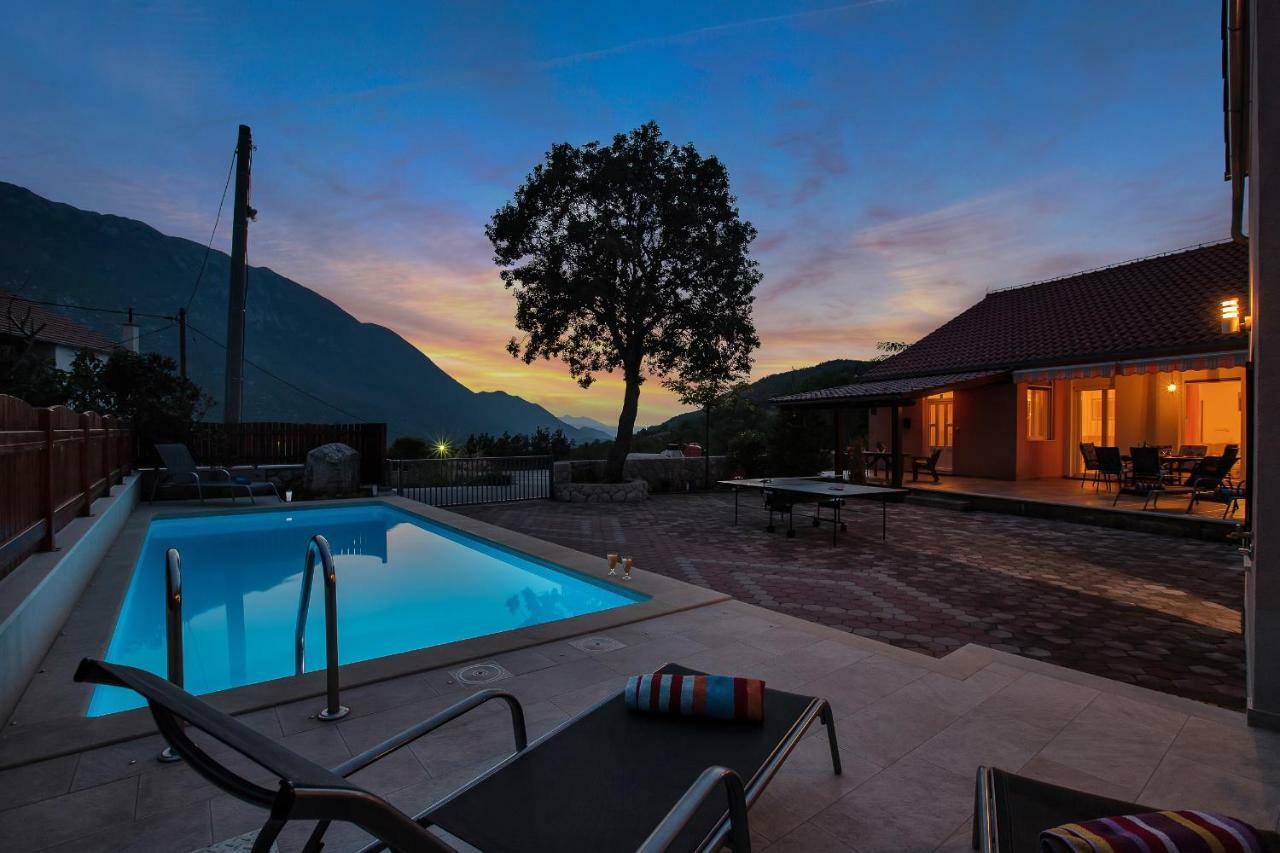 Villa Zvonimir Zagvozd Bagian luar foto