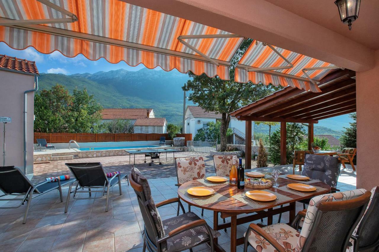 Villa Zvonimir Zagvozd Bagian luar foto